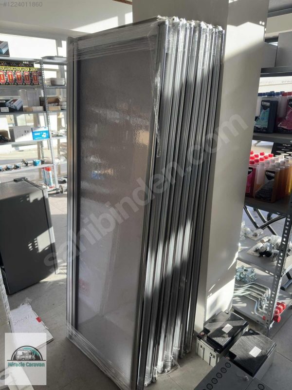 Karavan için Duşakabin